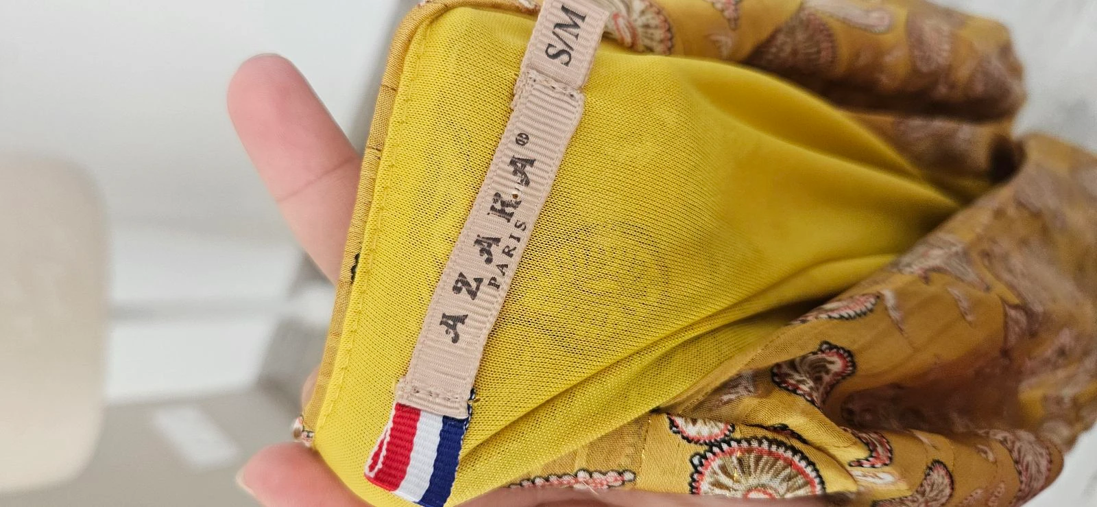 Bonito vestido curto mostarda com padrão de caxemira tamanho S-M – photo 11